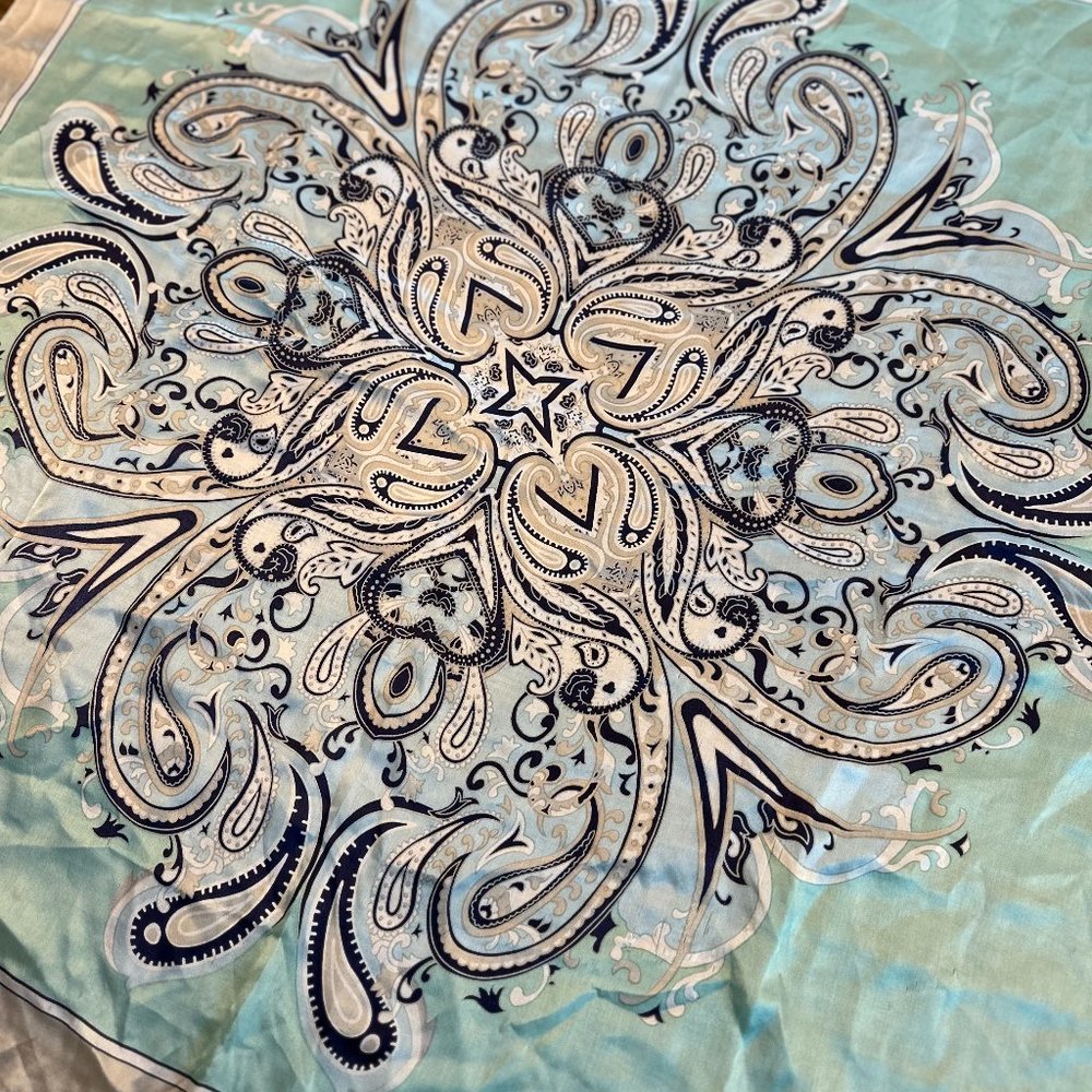 100% Silk Aqua Navy Blue Grey White Paisley Floral Pattern Scarf 32x32